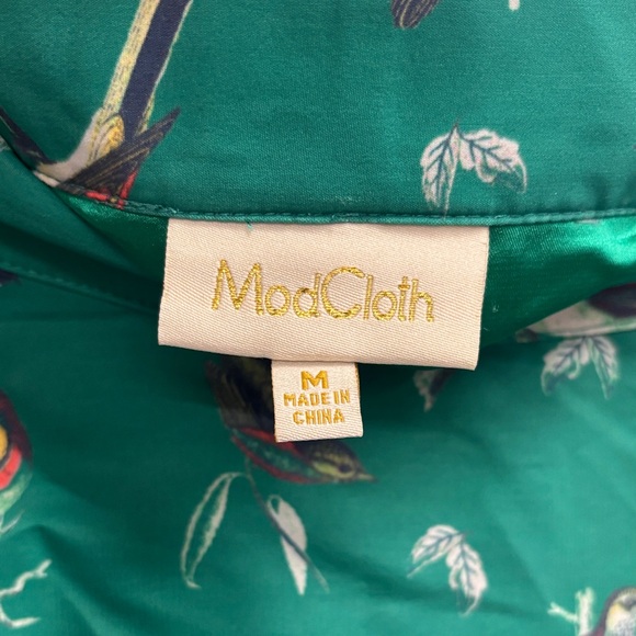ModCloth A-Line Emerald Green Bird Novelty Print Skirt Size Medium - Picture 2 of 4